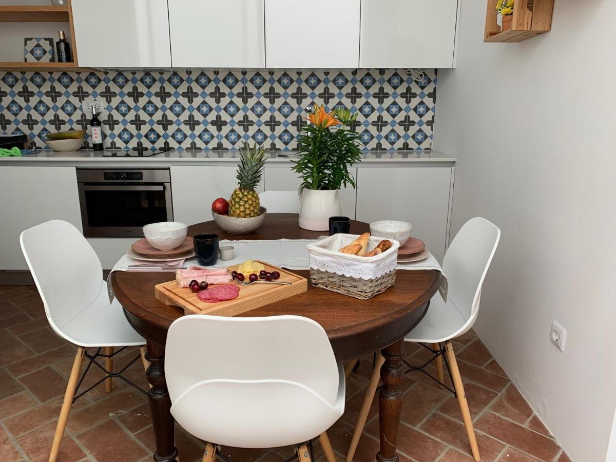 Stylish Townhouse With Gallery In The Heart Of Tavira For Two تافيرا المظهر الخارجي الصورة